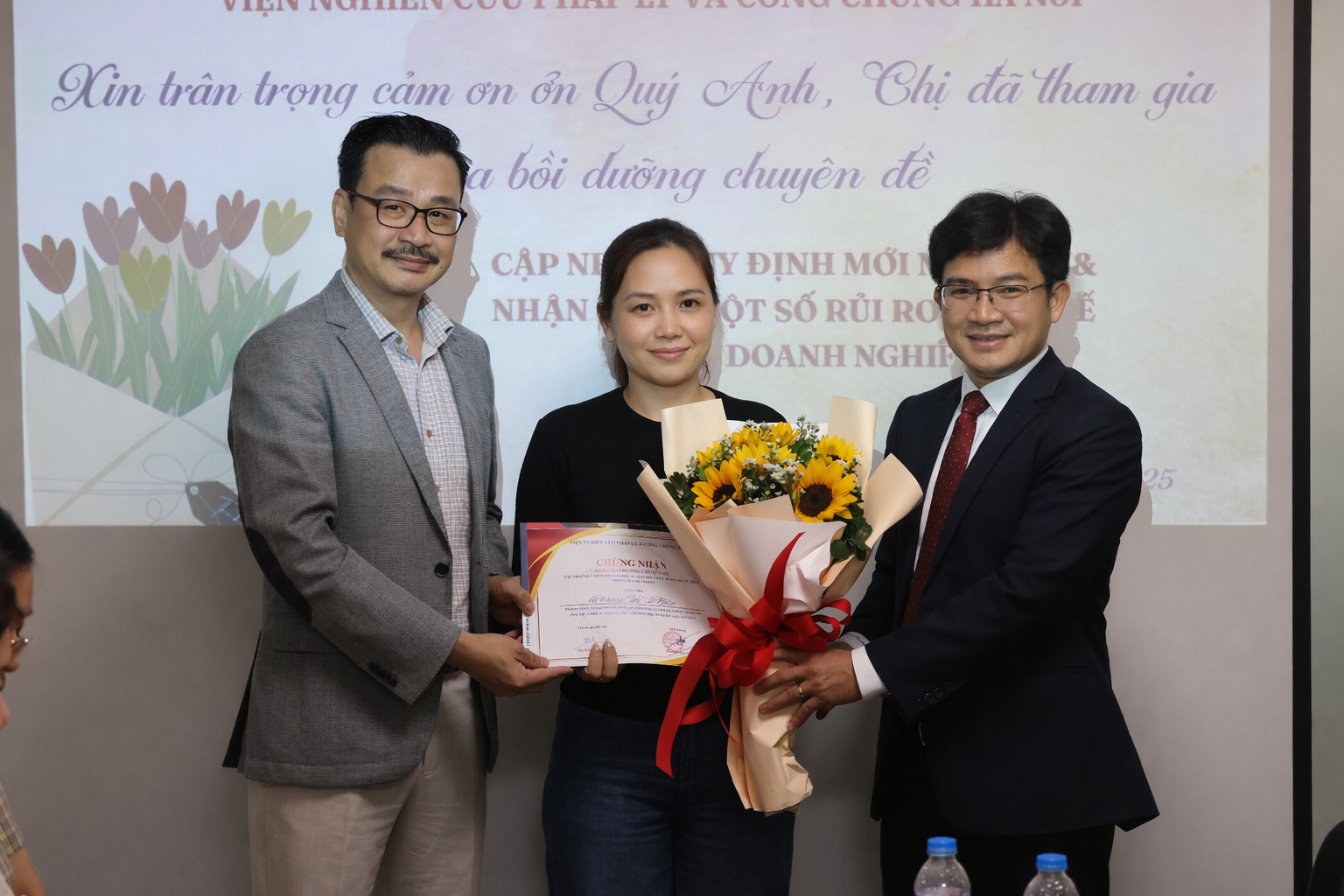 ChatGPT Image 17 06 38 30 thg 12, 2025