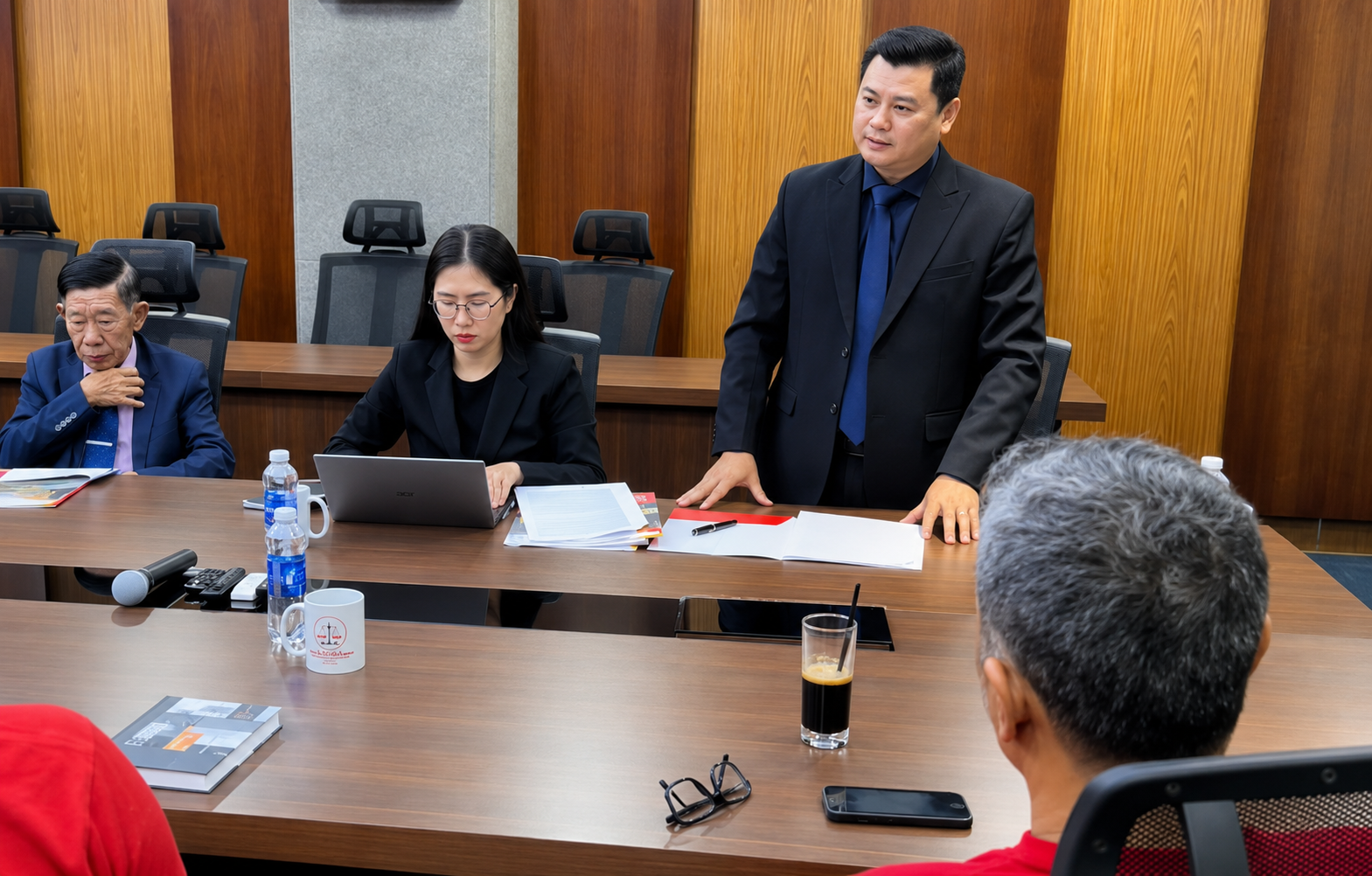 ChatGPT Image 16 04 32 12 thg 6, 2026